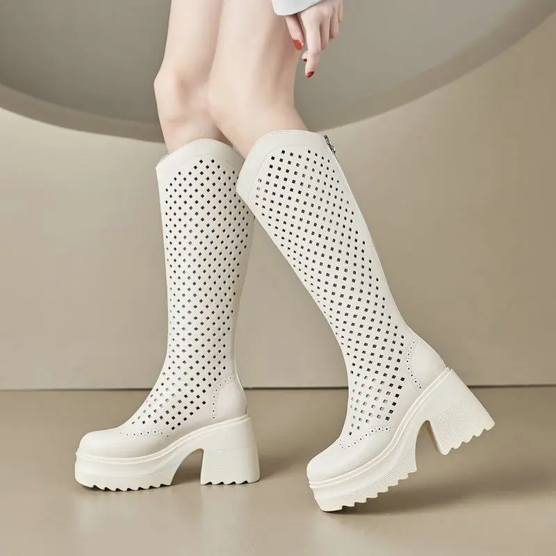 Aconcagua Hollow Boots - Image 8
