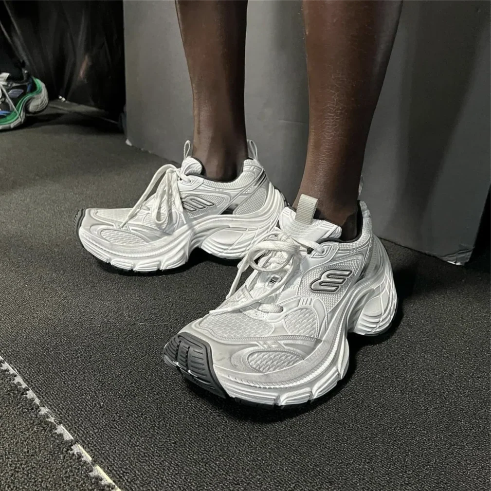 AirLoom Couple Sneakers - Image 9
