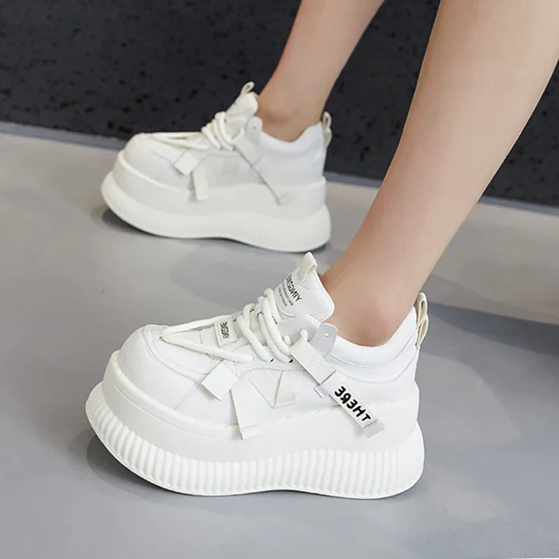 Ample Arch Fashion Sneakers - Image 3