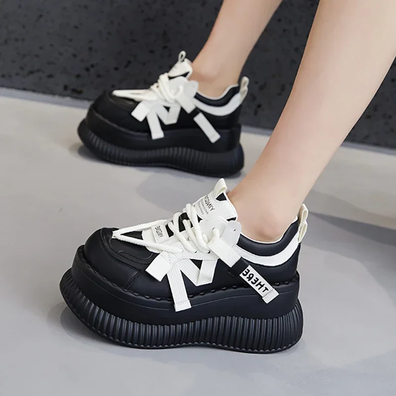Ample Arch Fashion Sneakers - Image 4