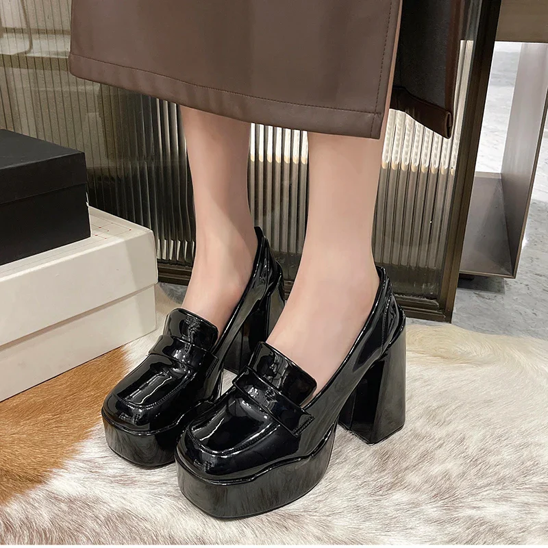 Andia Elegant Pumps - Image 4