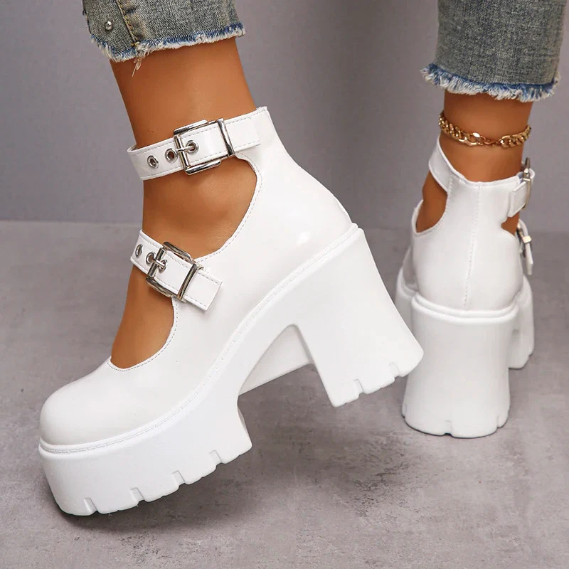 Anzia Platform Sandals - Image 9