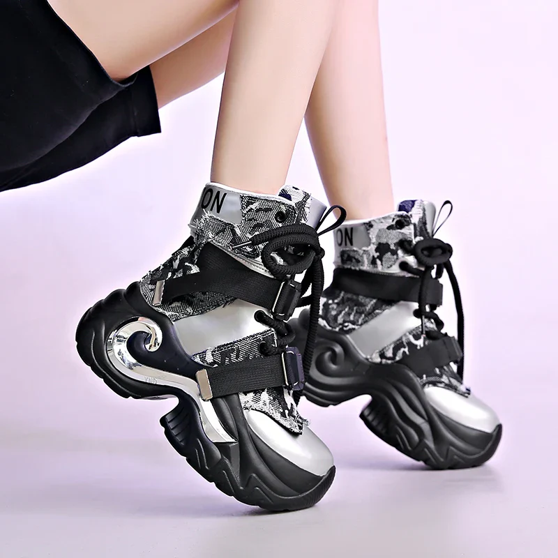 Astro Street Boots - Image 4