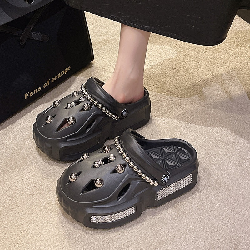 Bold Bella Summer Slippers - Image 18