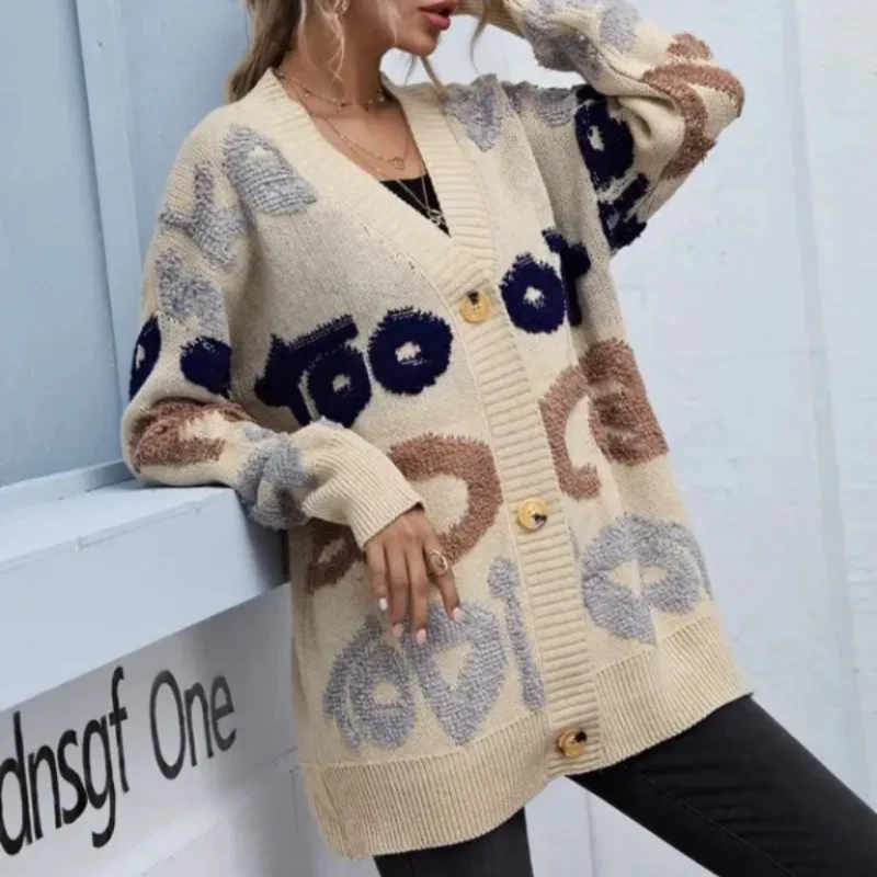 Carol Winter Sweater - Image 5