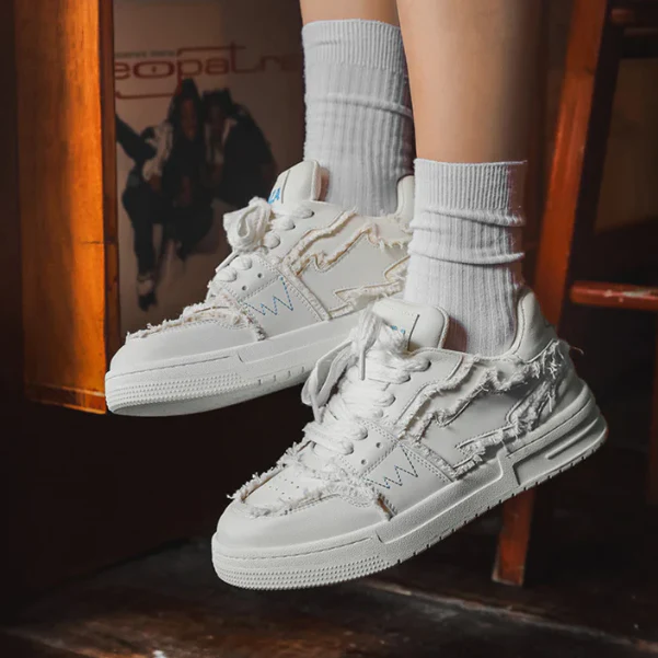 Casual Heights Platform Sneakers - Image 6