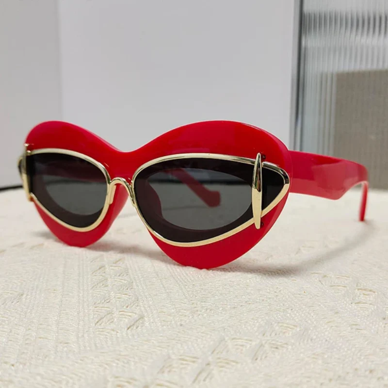 Cat Eye Sunnies - Image 4