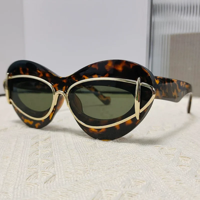 Cat Eye Sunnies - Image 6