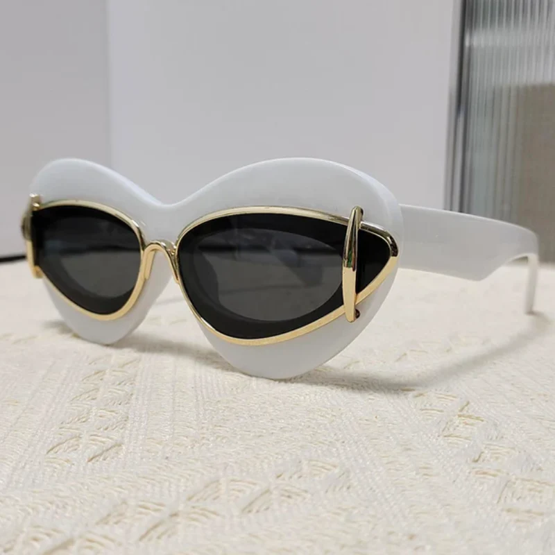 Cat Eye Sunnies - Image 8