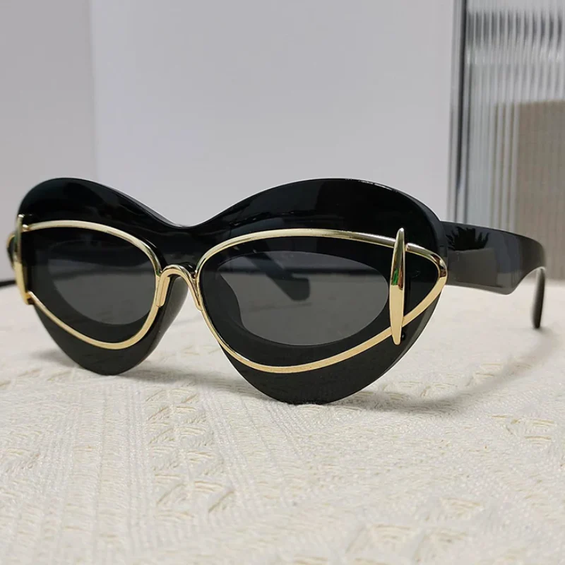 Cat Eye Sunnies - Image 9