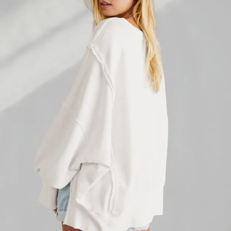 Chic Comfort Oversized Blouse - Image 10