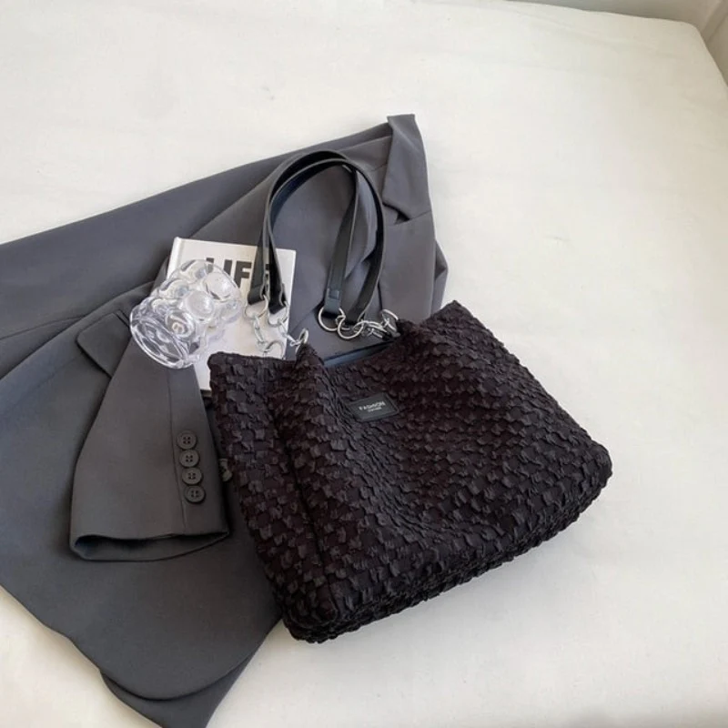 Chic Street Satchel - Image 2