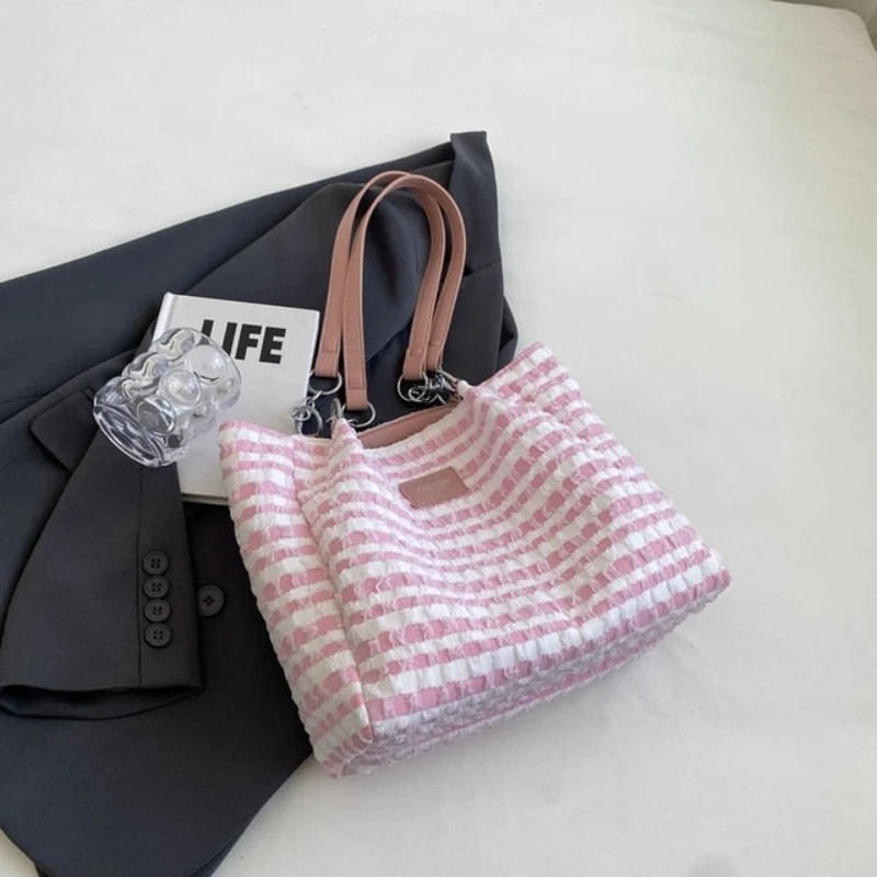 Chic Street Satchel - Image 4