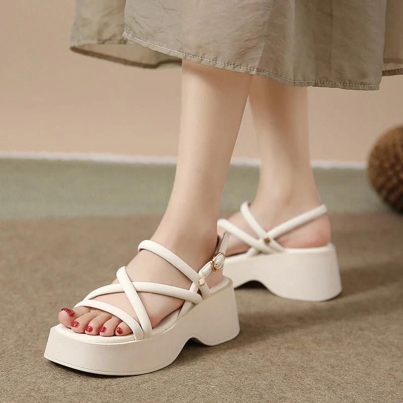 Cosmopolitan Chic Platform Sandals - Image 7