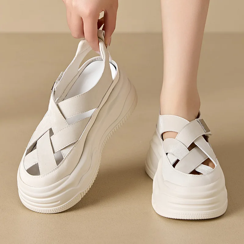 Crisscross Thick Sandals - Image 5