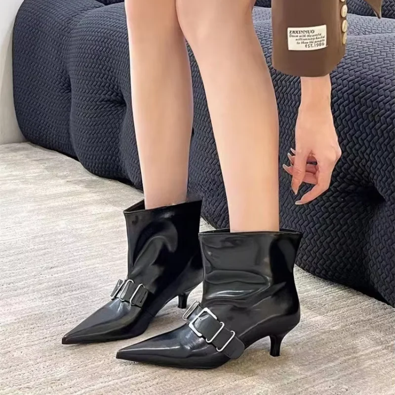 DazzlePoint Boots - Image 4