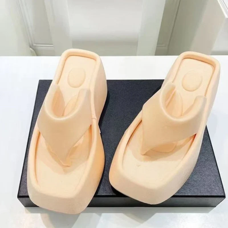 Destin Summer Slippers - Image 10