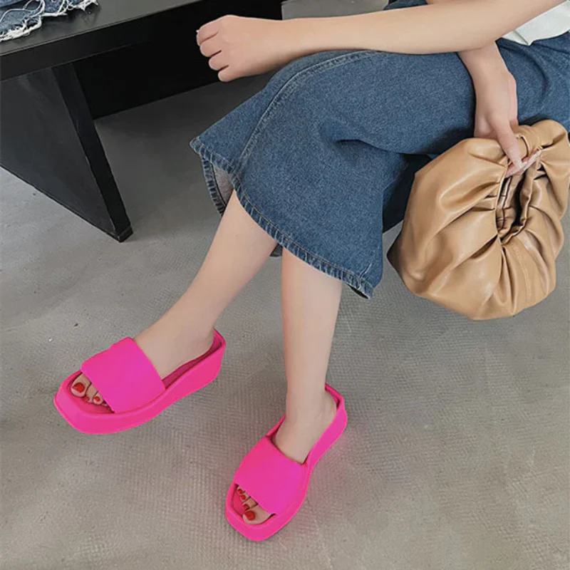Destin Summer Slippers - Image 23