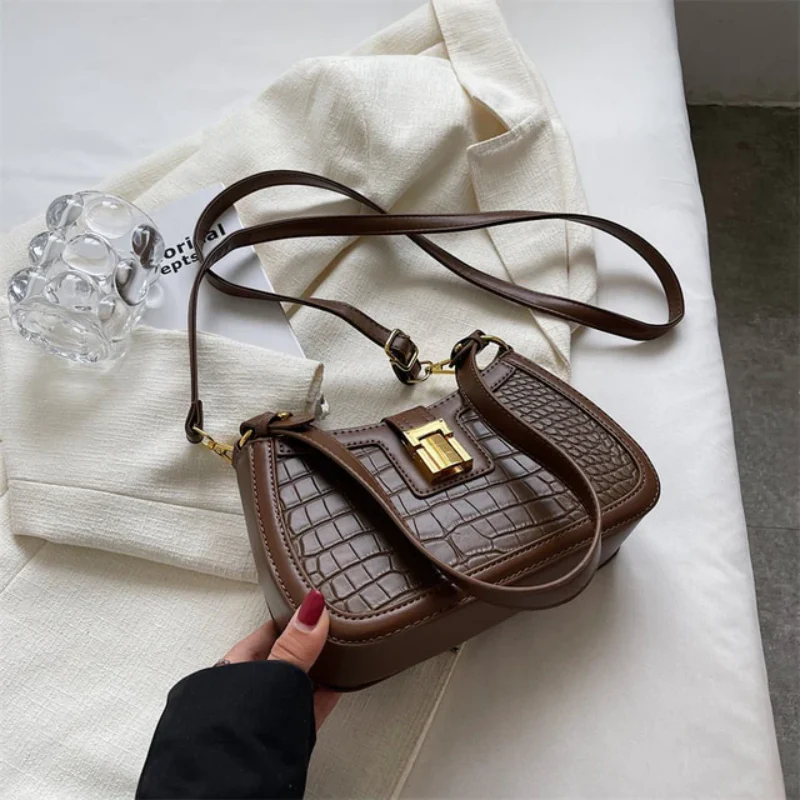 Dusk Diva Shoulder Bag - Image 5