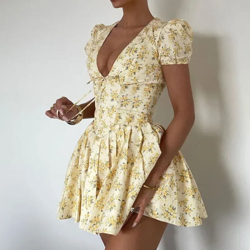 Elegant Bloom Mini Dress - Image 4