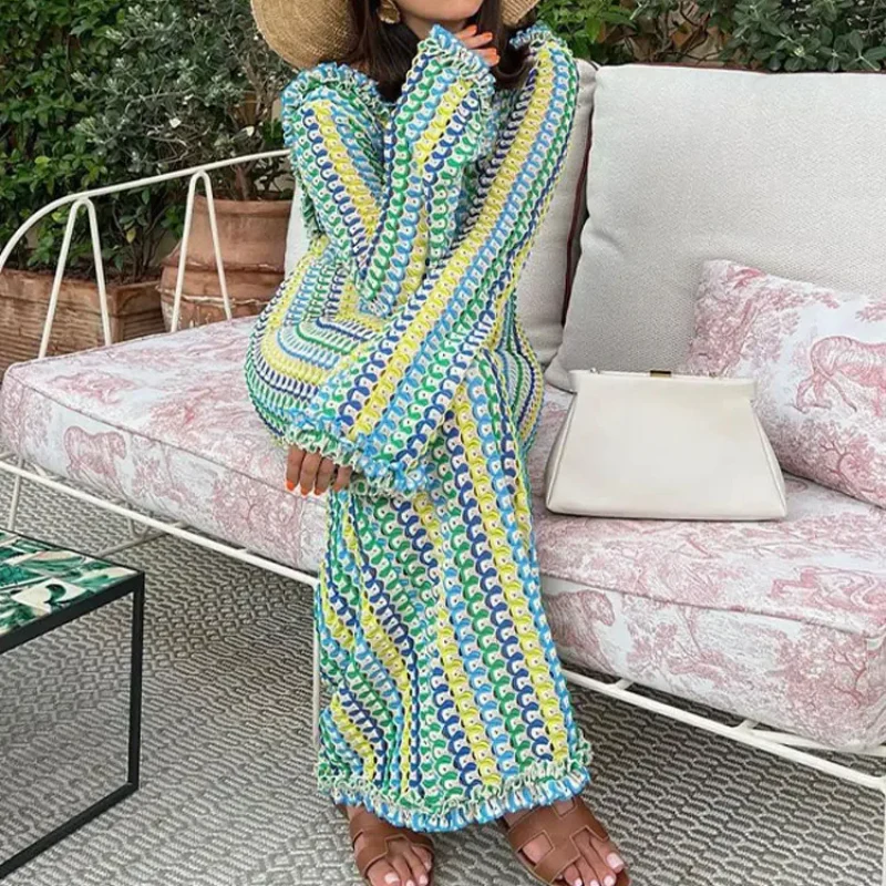 Feminine Flare Maxi Dress - Image 3