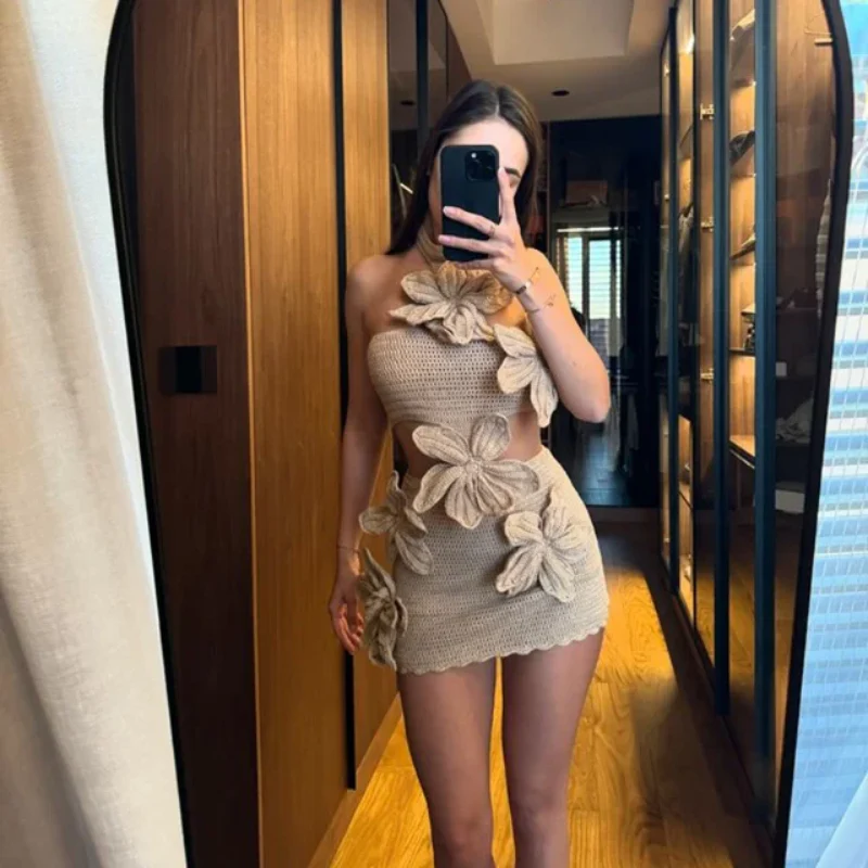 Feminine Floral Short Set - Image 2
