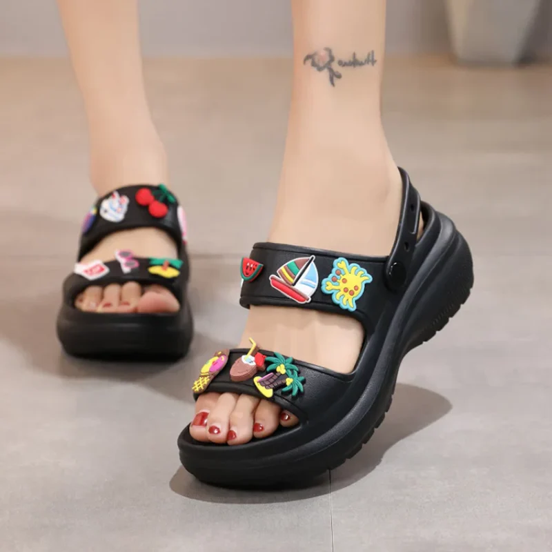 FunnyBreeze Beach Sandals - Image 9