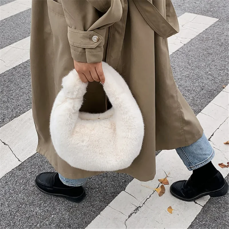 Gala Moon Lux Bag - Image 3