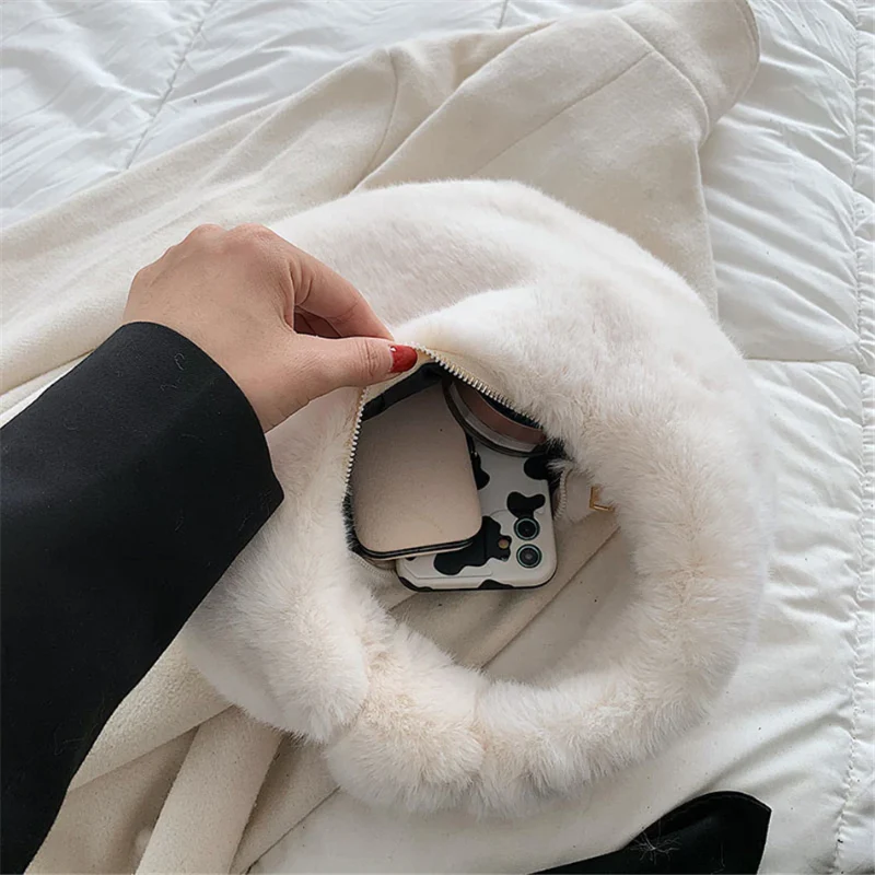 Gala Moon Lux Bag - Image 8