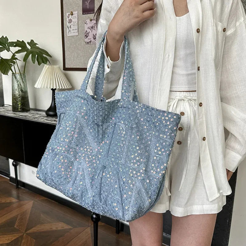 Gentlewoman Fashion Tote Bag - Image 4