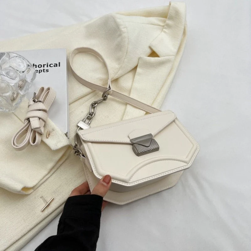Glamour Glide Shoulder Bag - Image 2