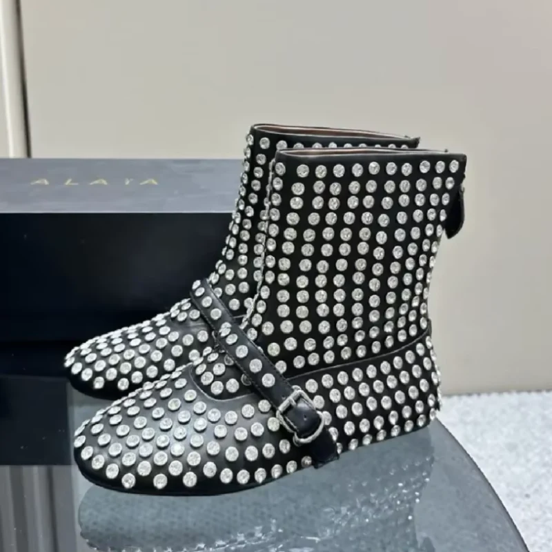 Gleam Gait Boots - Image 2