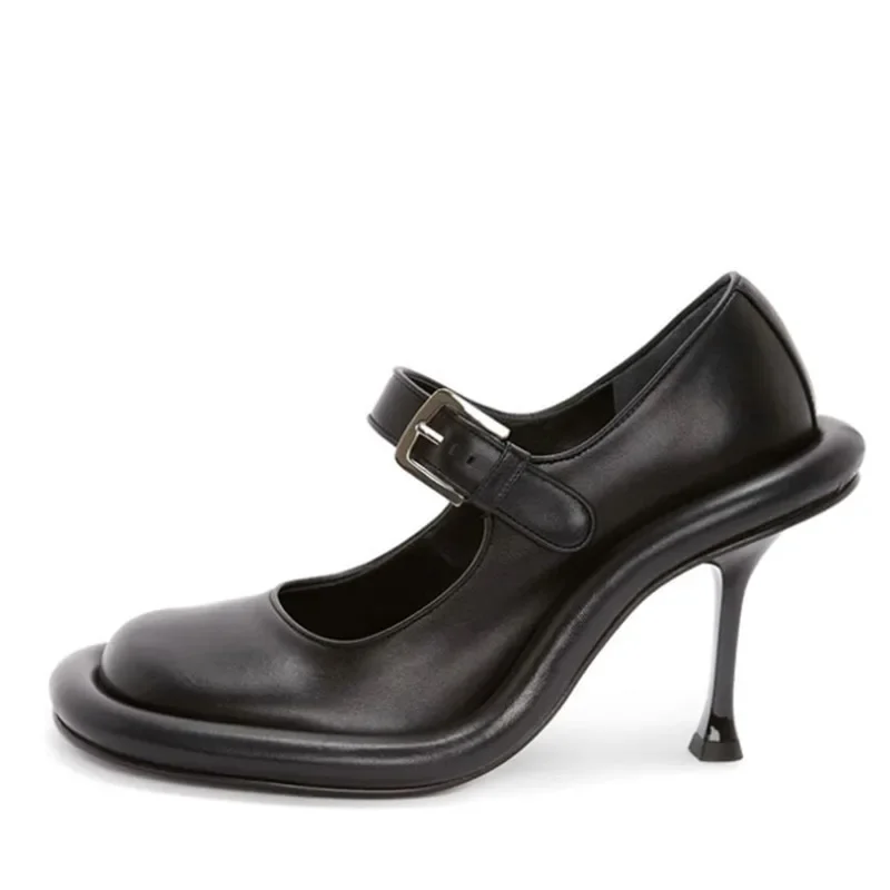 Greta Round Heels - Image 3