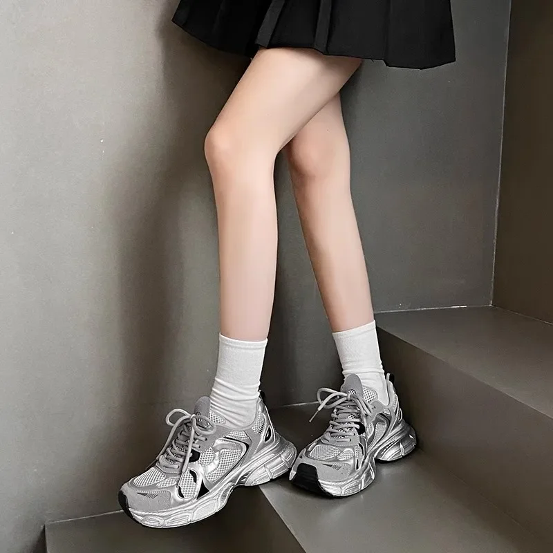 HarborRun Vintage Sneakers - Image 3