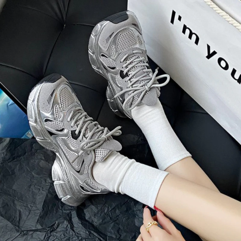 HarborRun Vintage Sneakers - Image 5