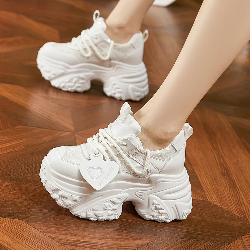 Heartthrob Flirty Sneakers - Image 4