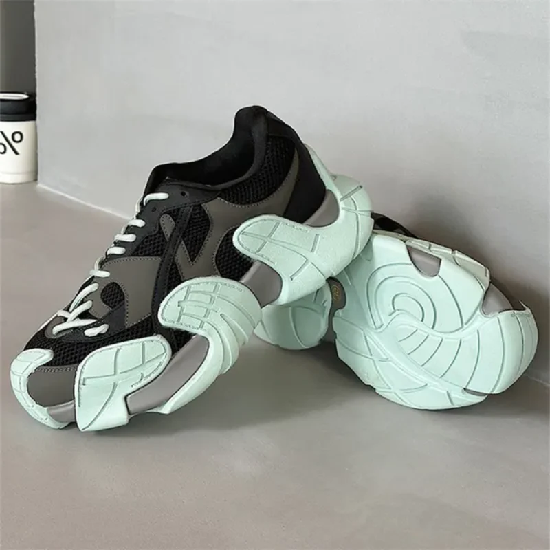 HelixLace Street Sneakers - Image 3