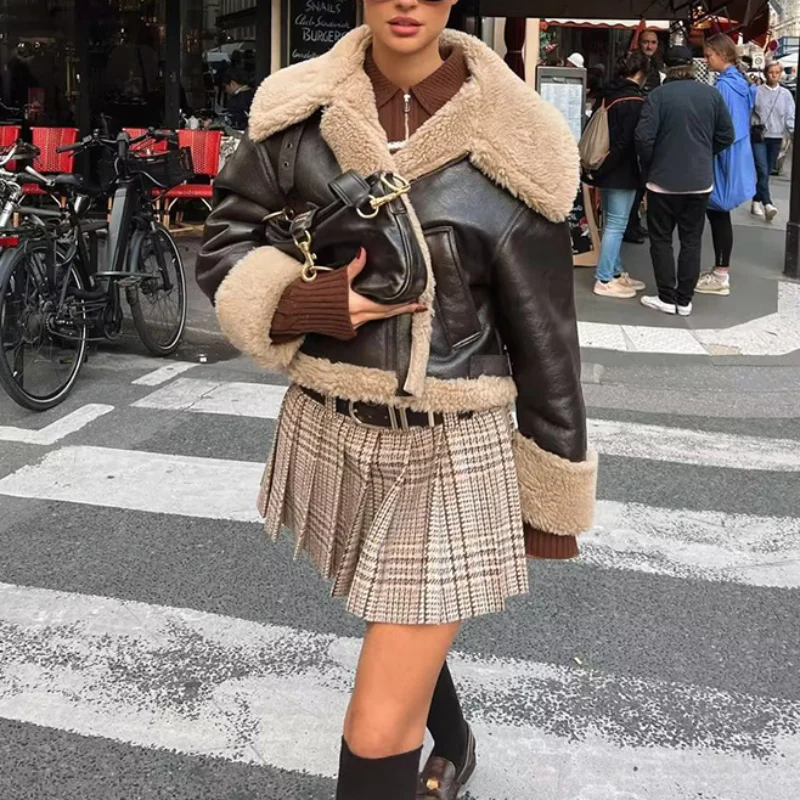 Krakow Chic Warm Jacket - Image 7