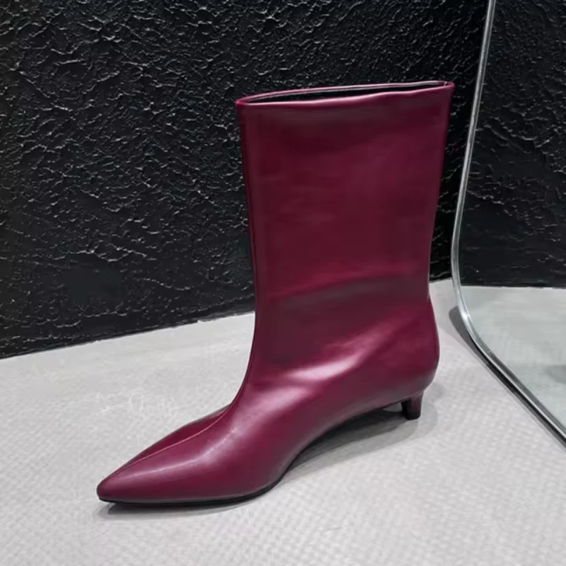 Ladylike Sleek Boots - Image 5