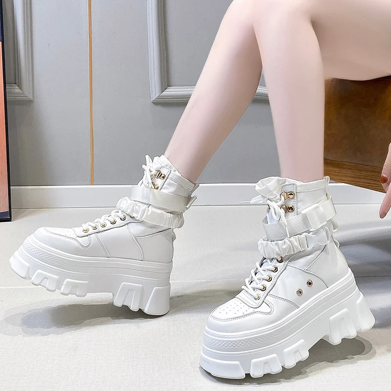 Lorex High Chunky Boots - Image 5