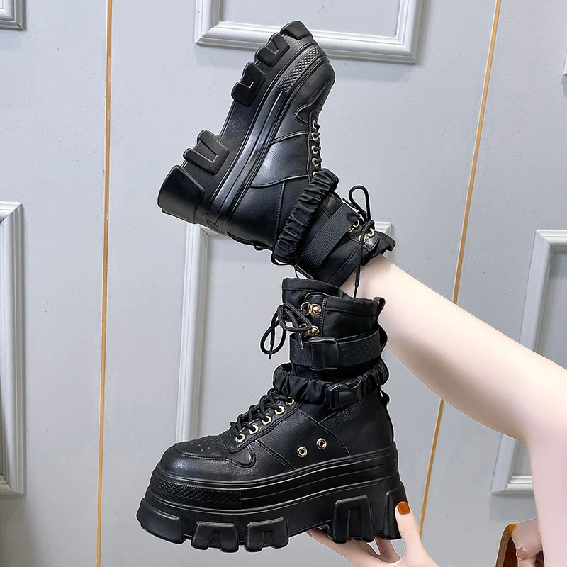 Lorex High Chunky Boots - Image 6
