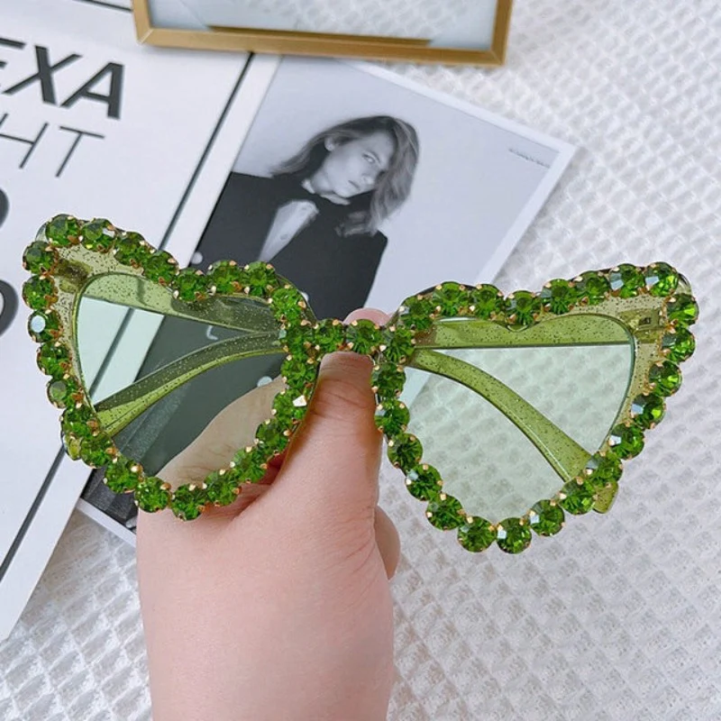 Luminous Heart Vintage Sunnies - Image 16