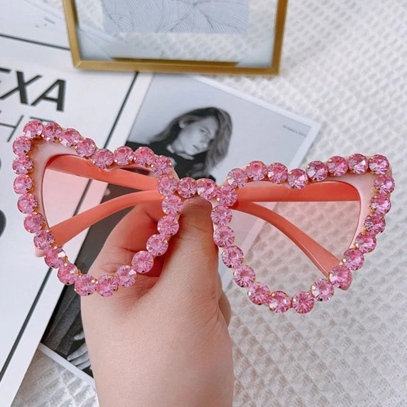 Luminous Heart Vintage Sunnies - Image 17