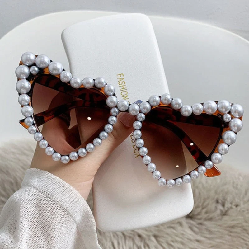 Luminous Heart Vintage Sunnies - Image 20