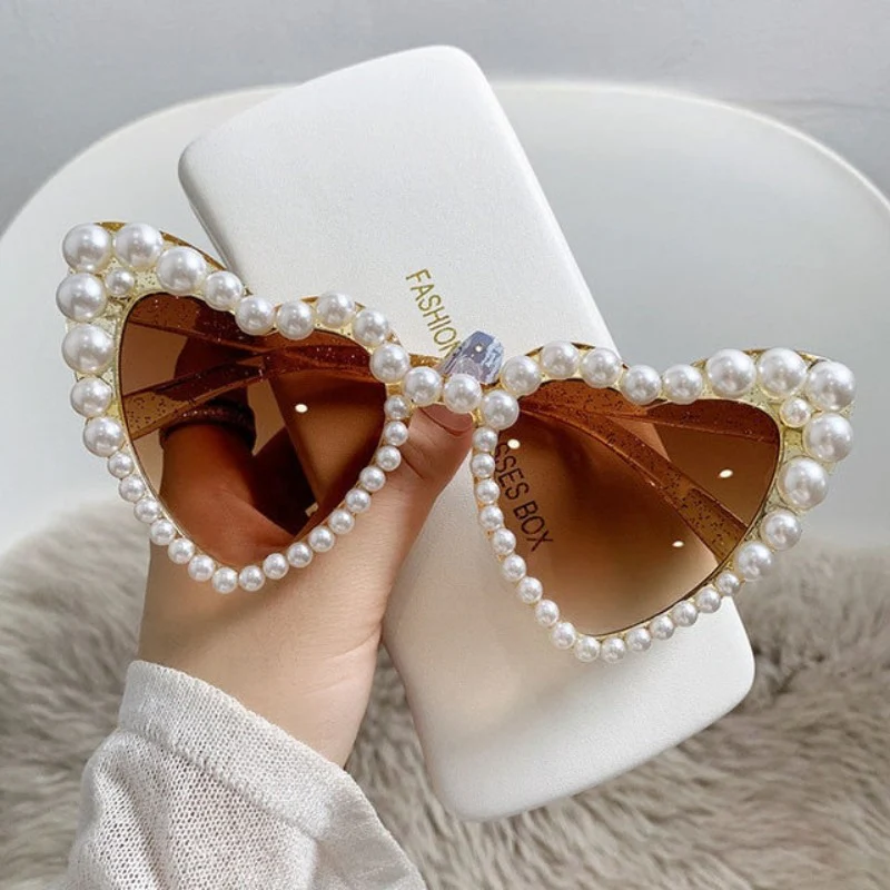 Luminous Heart Vintage Sunnies - Image 21