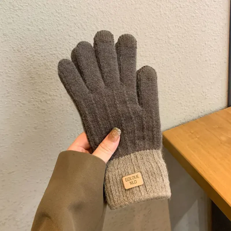 Lumu Warm Gloves - Image 14