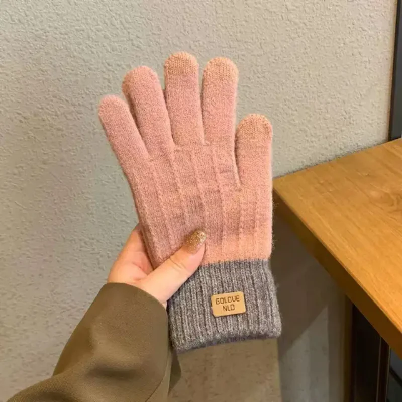 Lumu Warm Gloves - Image 18