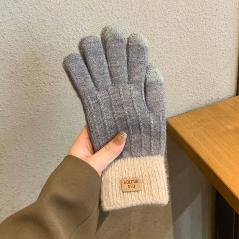 Lumu Warm Gloves - Image 19