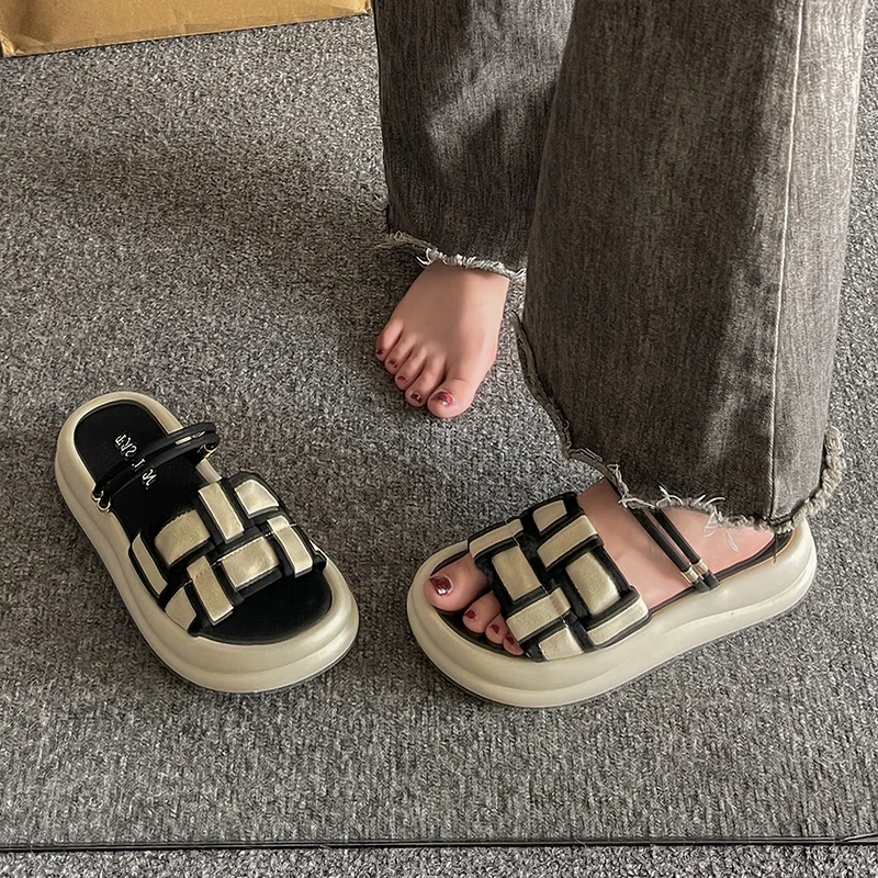 Medina Platform Slippers - Image 4