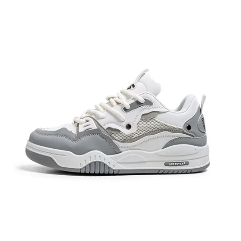 Medina Street Sneakers - Image 2
